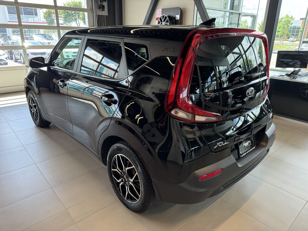 2020 Kia Soul Black Saint-Eustache - photo #2