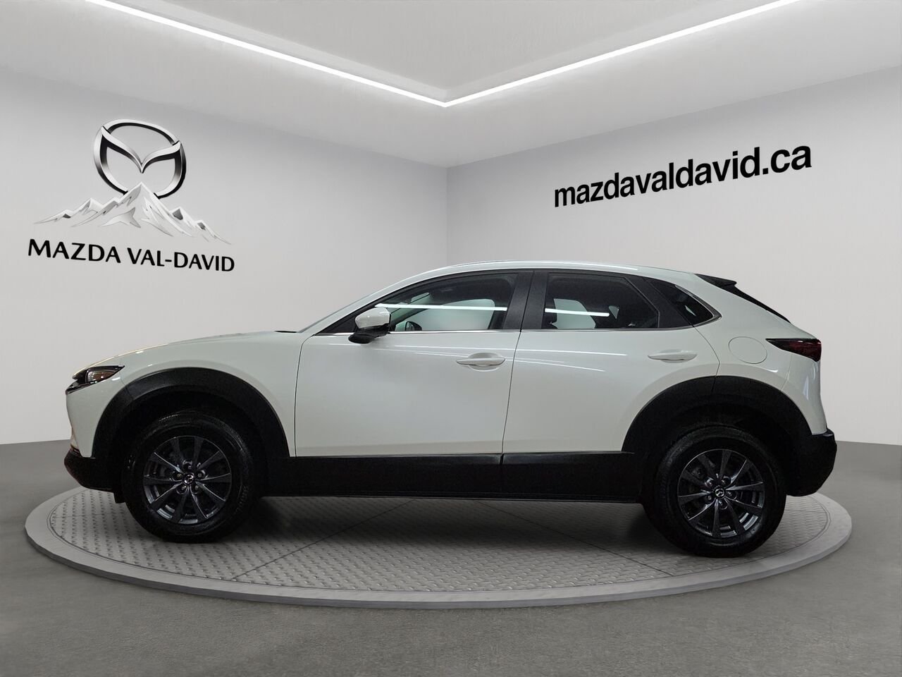 2025 Mazda CX-30 GX White Val-David - photo #2