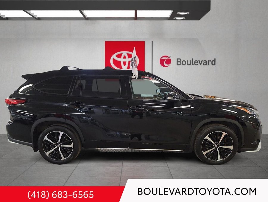 2022 Toyota Highlander XSE, AWD Black