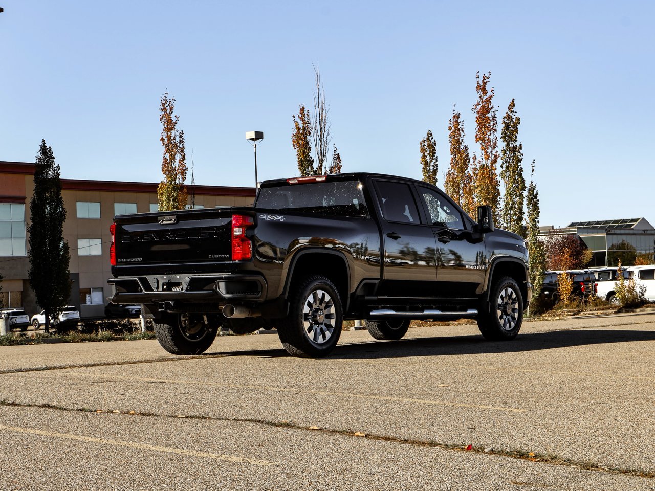 2026 Chevrolet Silverado 2500HD 4WD Crew Cab 159 Custom Black Sherwood Park - photo #7