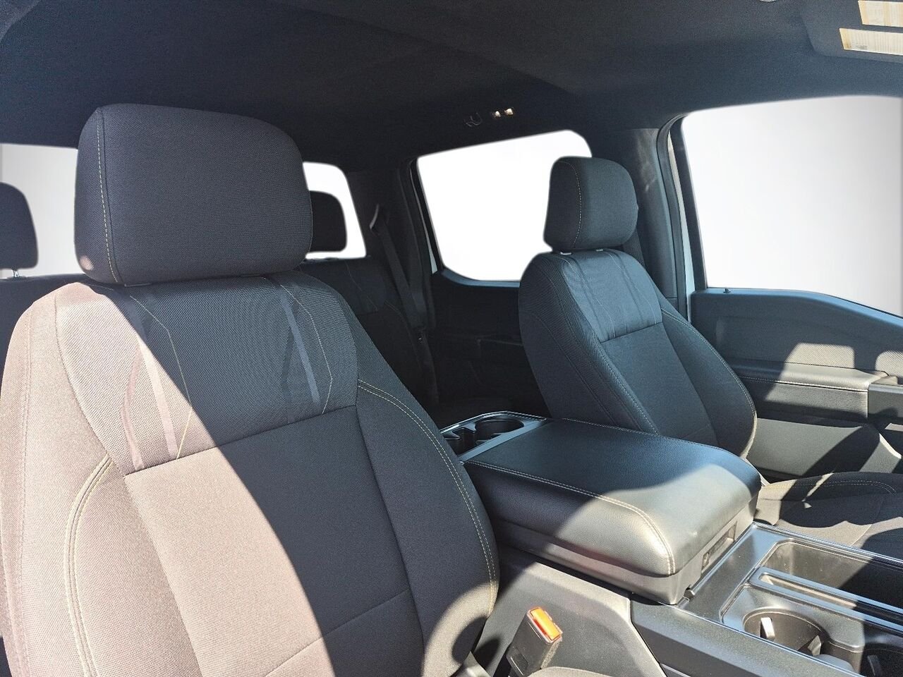 2024 Ford F-150 White Saint-Jérôme - photo #2