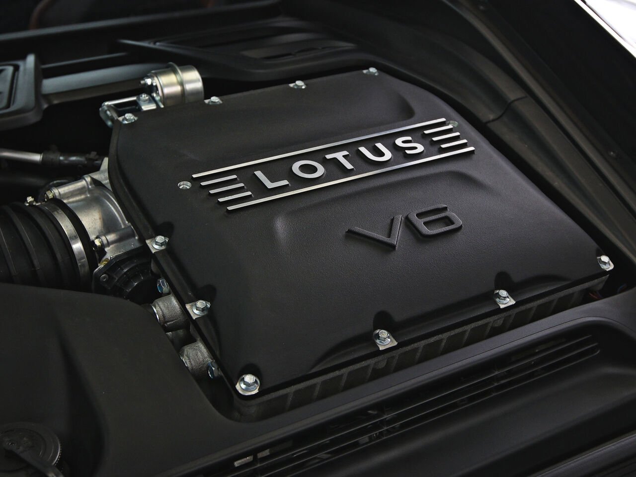 Lotus Emira 2026 Nimbus Gray Québec - photo #7