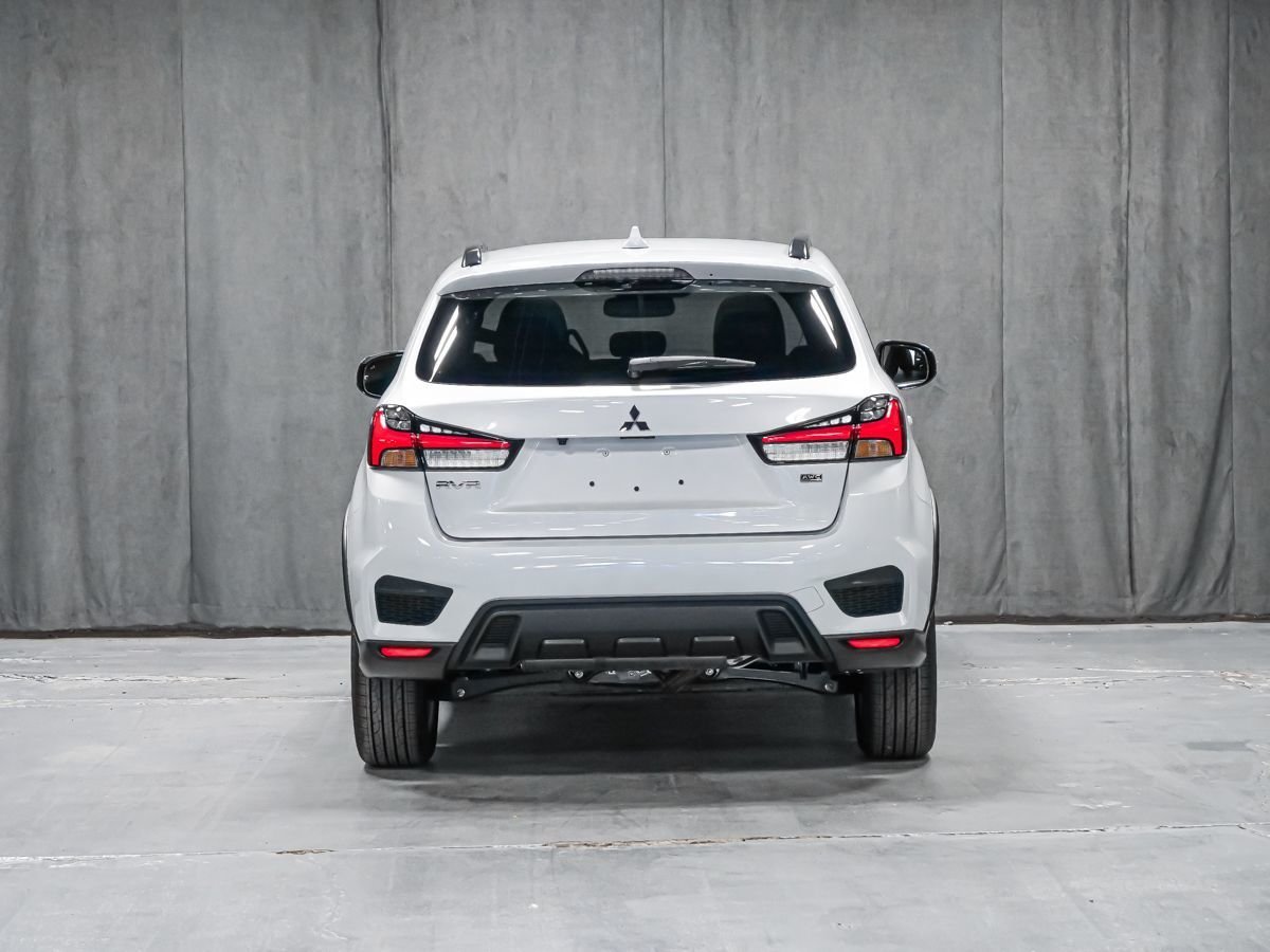Mitsubishi RVR GT 2026 Blanc diamant Montréal - photo #5