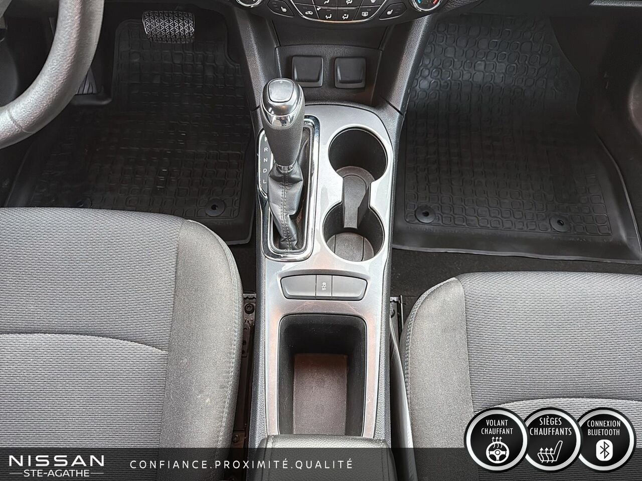 2017 Chevrolet Cruze LT TURBO À HAYON | BAS KILOMÉTRAGE | SIÈGES CHAUFFANTS | CAMÉRA DE RECUL Orange Saint-Jérôme - photo #11