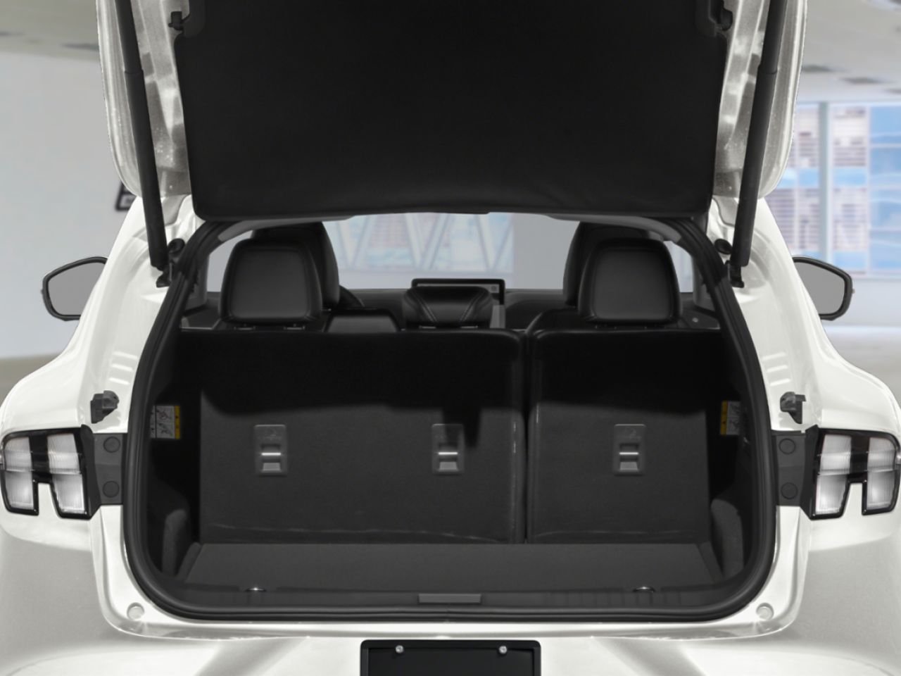 Ford Mustang Mach-E 2025 Noir ombre Mont-Laurier - photo #11
