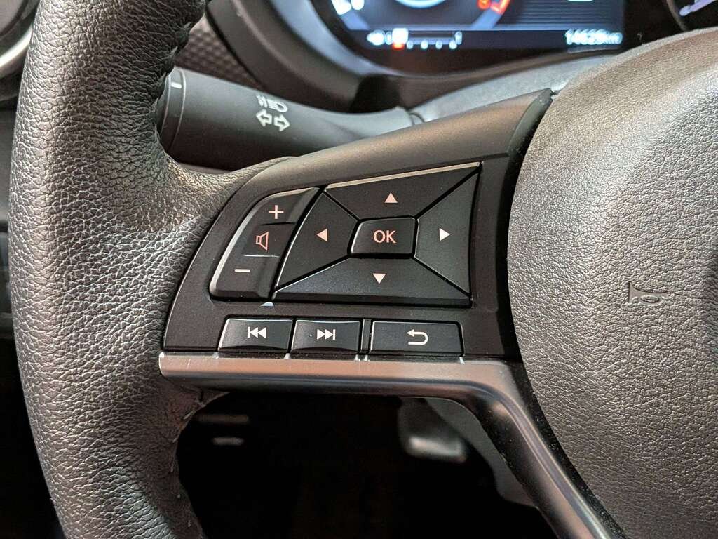 Nissan Kicks SV FWD 2024 Noir Val-David - photo #14
