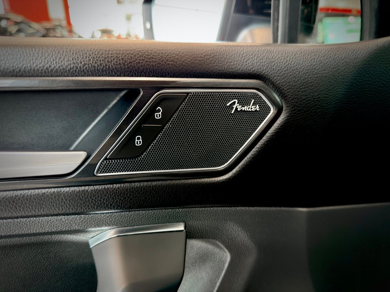 Volkswagen Tiguan 2018 Noir Notre-Dame-des-Prairies - photo #31