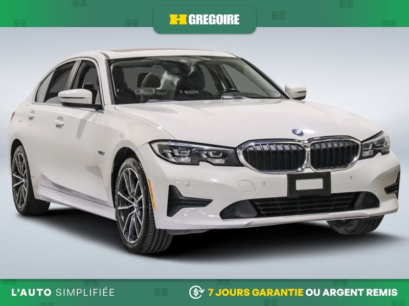 BMW 330 729903 | 330e HYB PLUT IN AUTO A/C CUIR TOIT NAV GR ELECT M 2022 Blanc Laval - photo #0