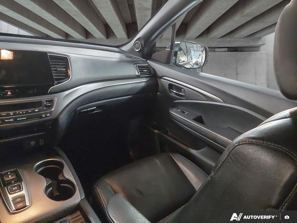 2019 Honda Passport 2601173B | EX-L, well maintained, local one-owner Honda Blue Edmonton - photo #24