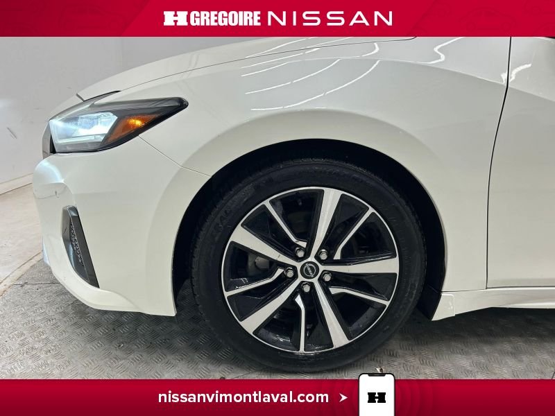 2023 Nissan Maxima White Saint-Eustache - photo #25