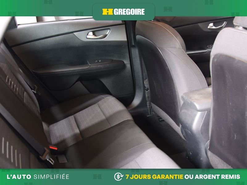 2019 Kia Forte Black Saint-Eustache - photo #25