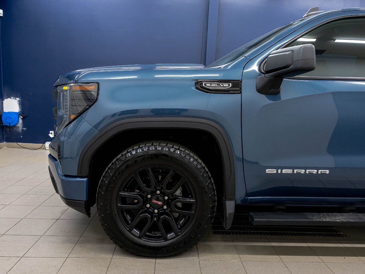 2024 GMC Sierra 1500 PRO X31 CREW 4X4 V8 *ÉDITION GRAPHITE* BEDLINER Grey Saint-Jérôme - photo #30