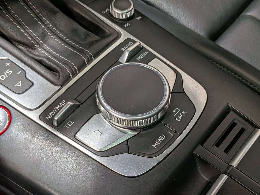 Audi S3 Sedan 2.0 TFSI quattro Technik S tronic 2018 Bleu Val-David - photo #28