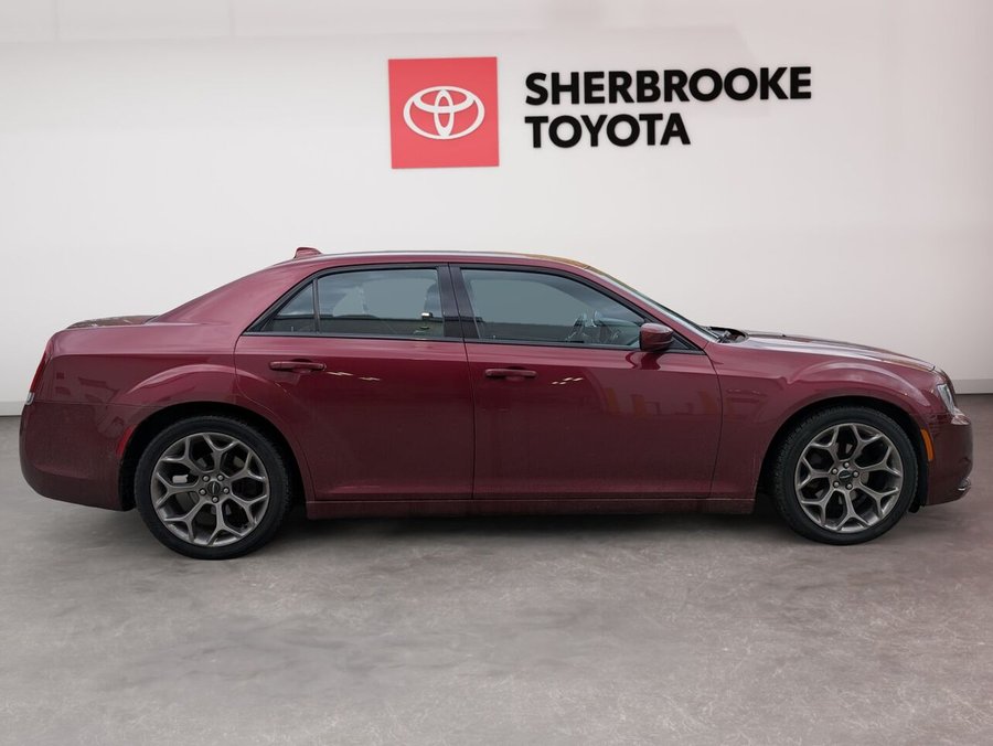 Chrysler 300 300S/SIÈGES CHAUFFANTS/CAMÉRA DE RECUL/AC BIZONE/ENTRÉE SANS CLÉ 2018 Rouge