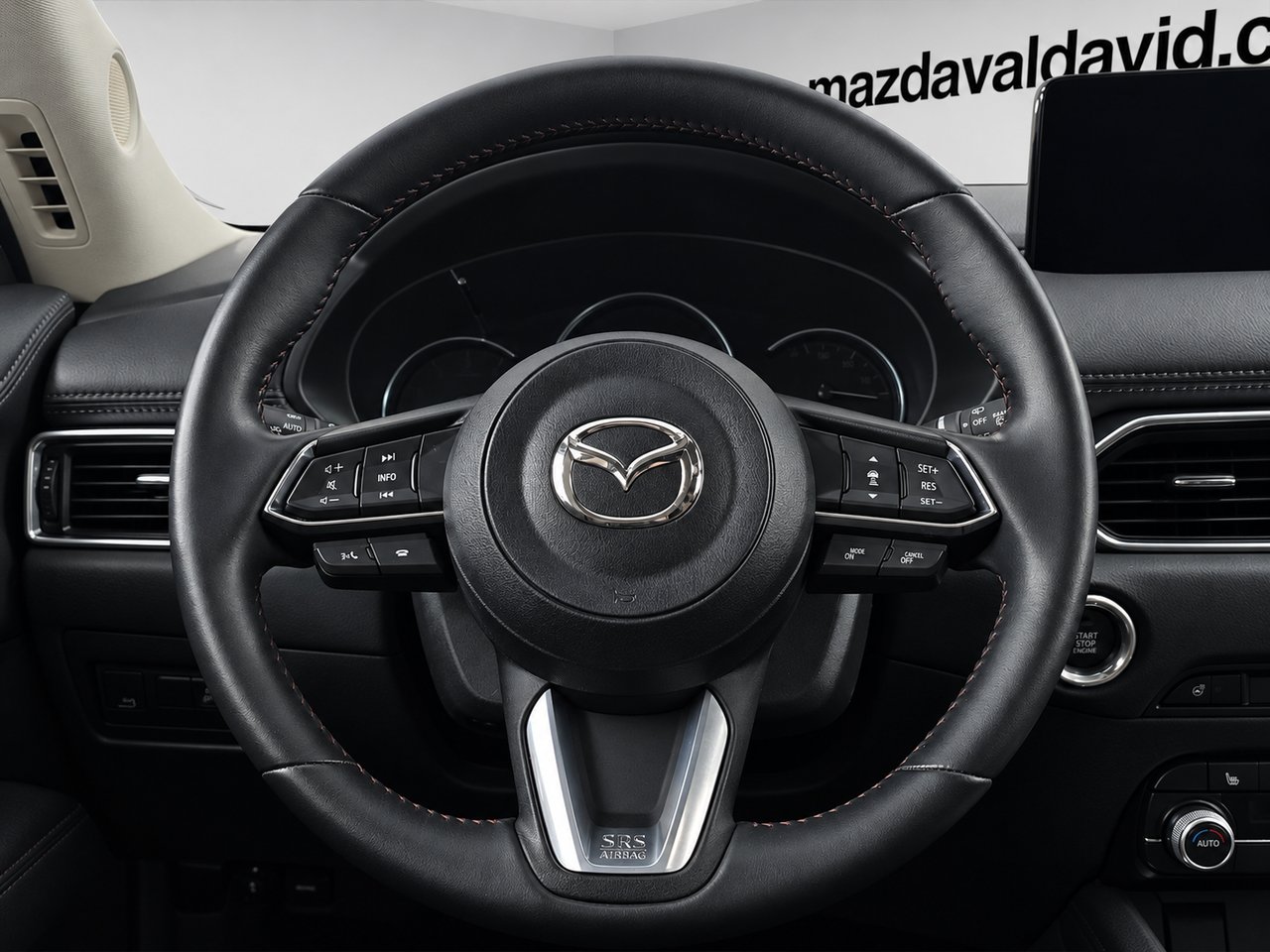 Mazda CX-5 kuro 2023 Blanc Val-David - photo #20