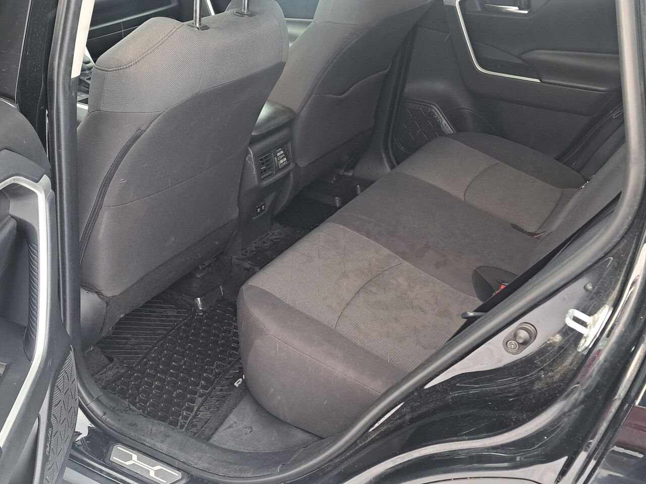 Toyota RAV4 XLE TI 2019 Noir minuit métallisé Lac-Etchemin - photo #13