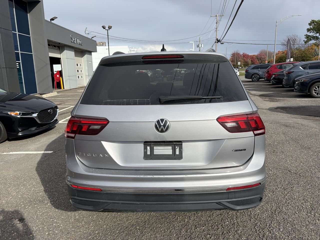 VOLKSWAGEN TIGUAN SE/WOLFSBURG Comfortline 4MOTION 2024 Gris Montmagny - photo #5