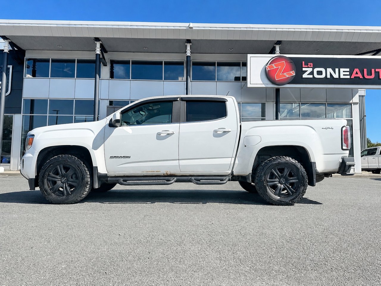 GMC Canyon SLE 2018 Blanc Granby - photo #2