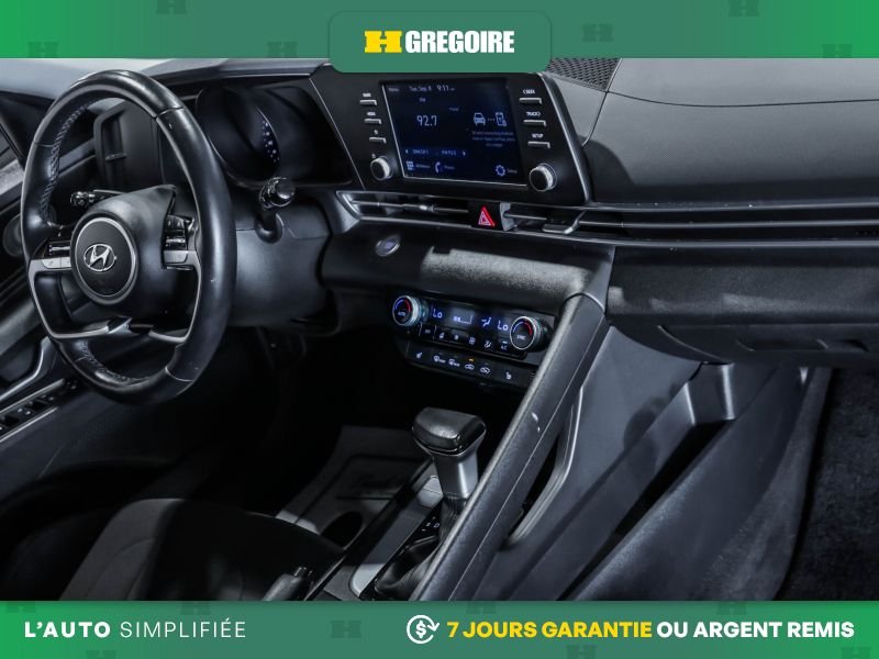 Hyundai Elantra 2022 Gris Blainville - photo #24