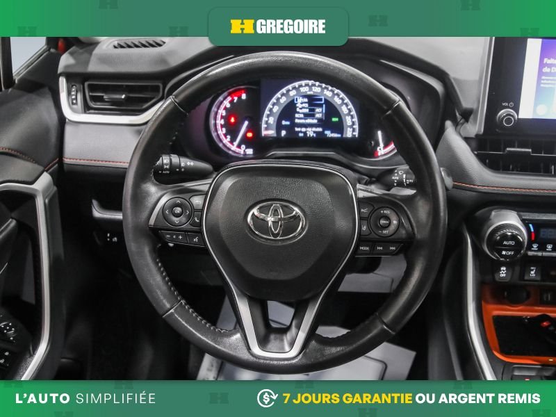 Toyota Rav 4 820182 | Trail AWD AUTO A/C CUIR TOIT NAV MAGS CAM BLUETOOT 2023 Rouge Laval - photo #18