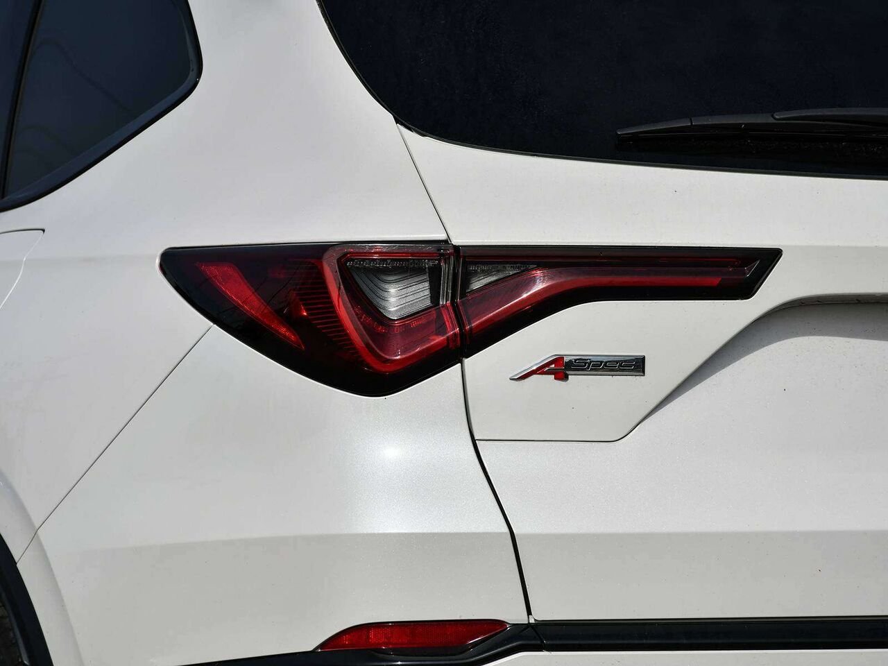 2024 Acura MDX A-Spec - ACURA CERTIFIED White Etobicoke - photo #7