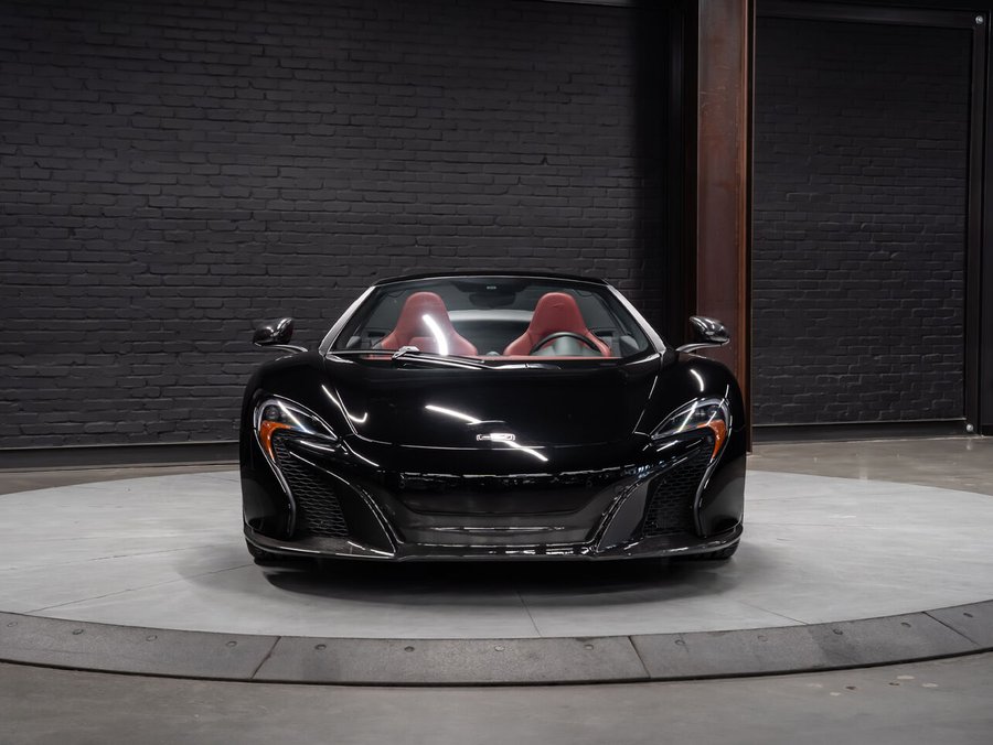 2015 McLaren 650S 2015 Black