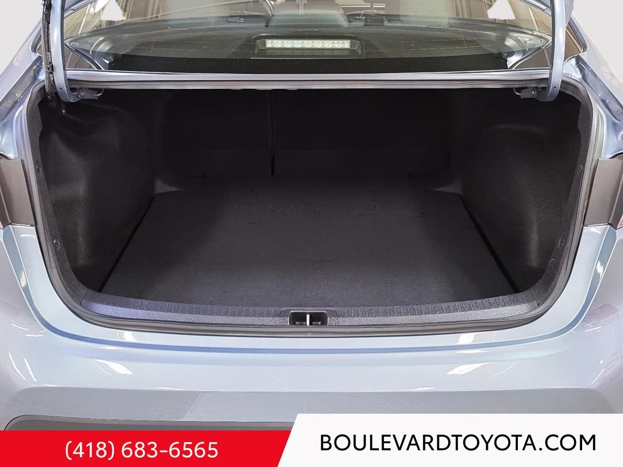 2024 Toyota Corolla Hybrid 100504A-24 | LE, AWD Silver Québec - photo #17