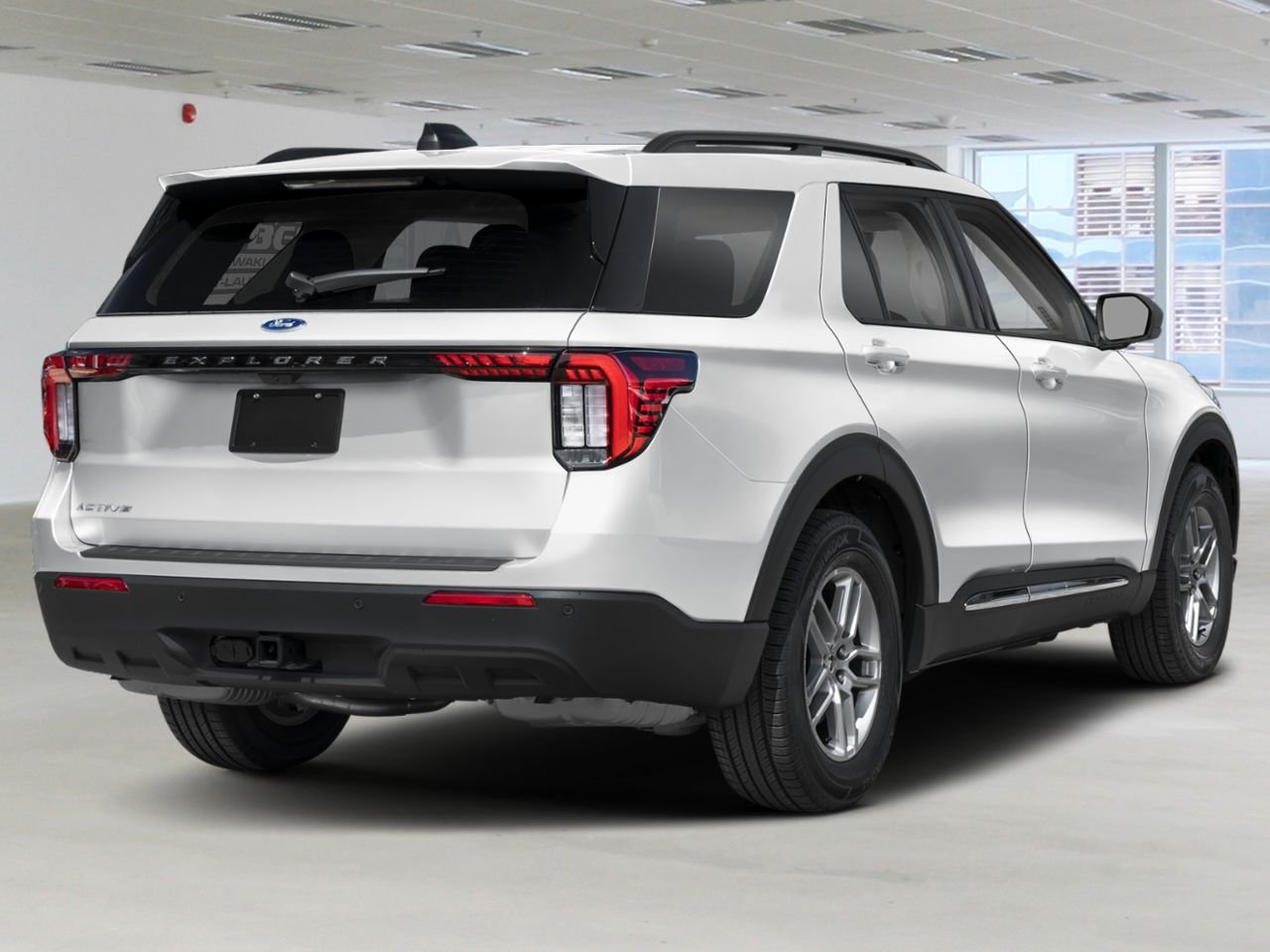 2026 Ford Explorer Space White Metallic Mont-Laurier - photo #1