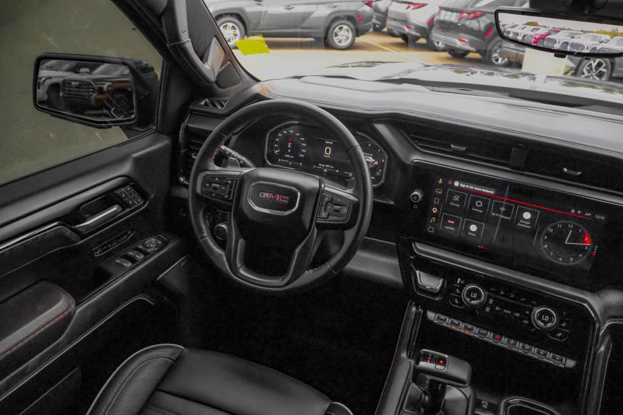 2026 GMC Sierra 1500 4WD Crew Cab 147 AT4X Grey Sherwood Park - photo #28