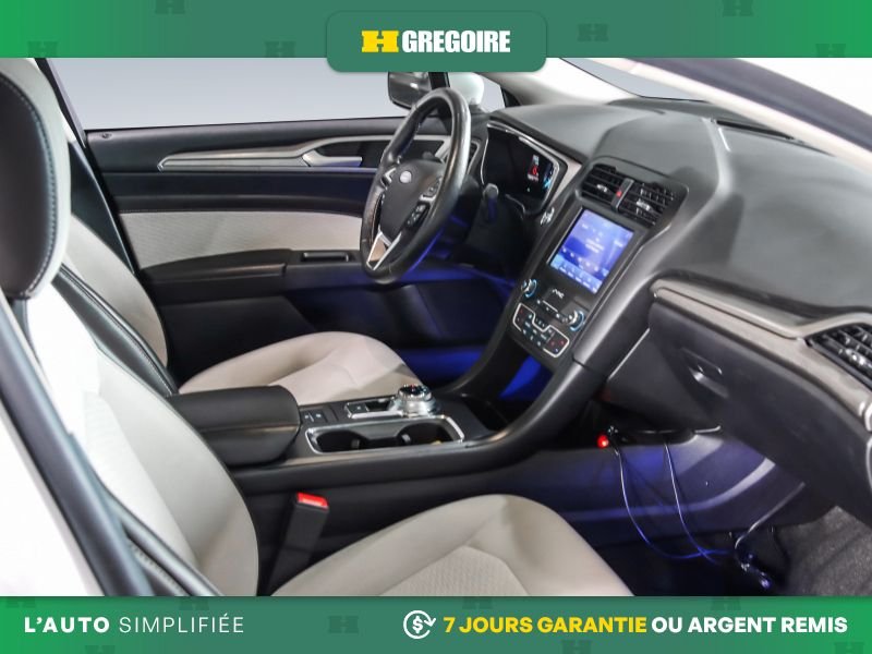 Ford Fusion 2020 Blanc Laval - photo #30