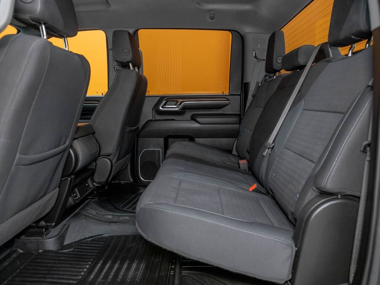 Chevrolet Silverado 2500HD LT CREW 4X4 V8 DIESEL *NAV* CARPLAY *PNBV 9900 LB* 2024 Noir Saint-Jérôme - photo #29