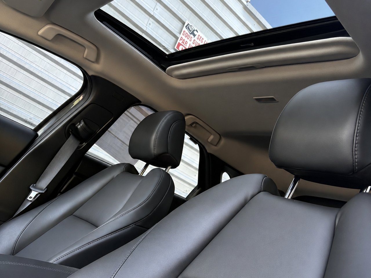 2023 Mazda CX-30 Grey Châteauguay - photo #7