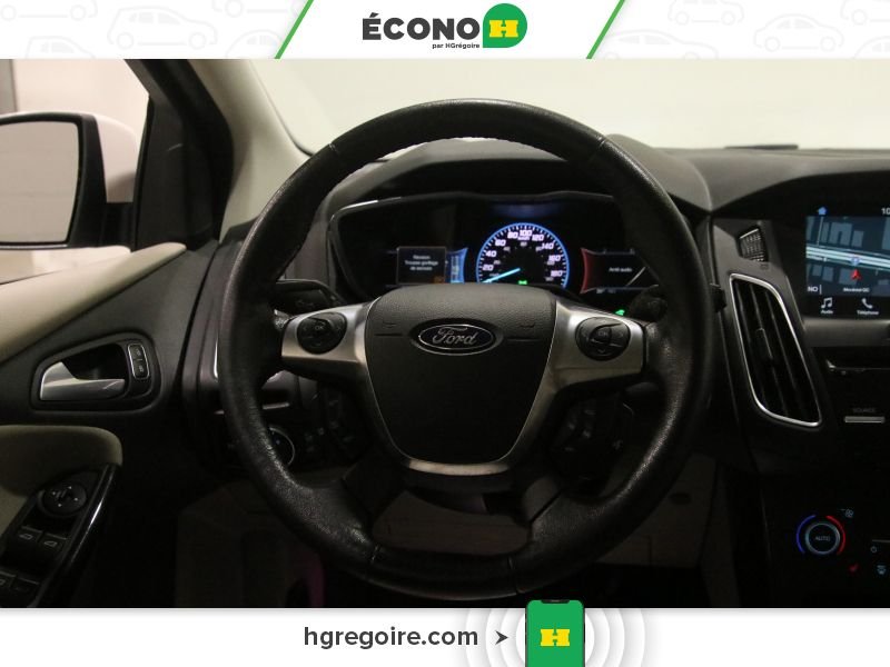 2018 Ford Focus White Laval - photo #15