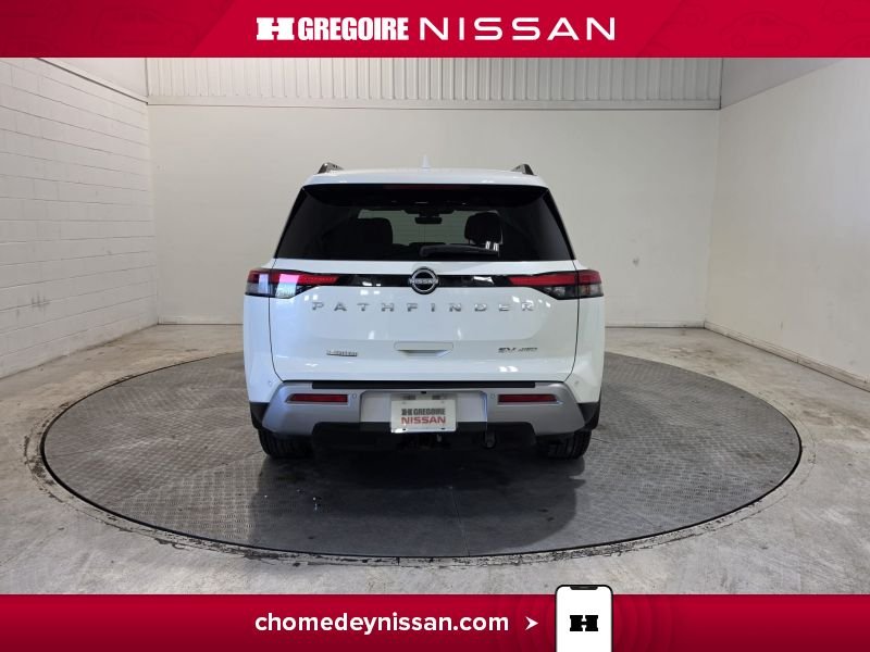 2024 Nissan Pathfinder White Saint-Eustache - photo #7