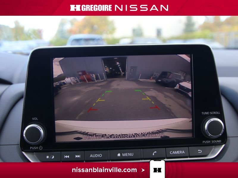 2024 Nissan Rogue White Laval - photo #18