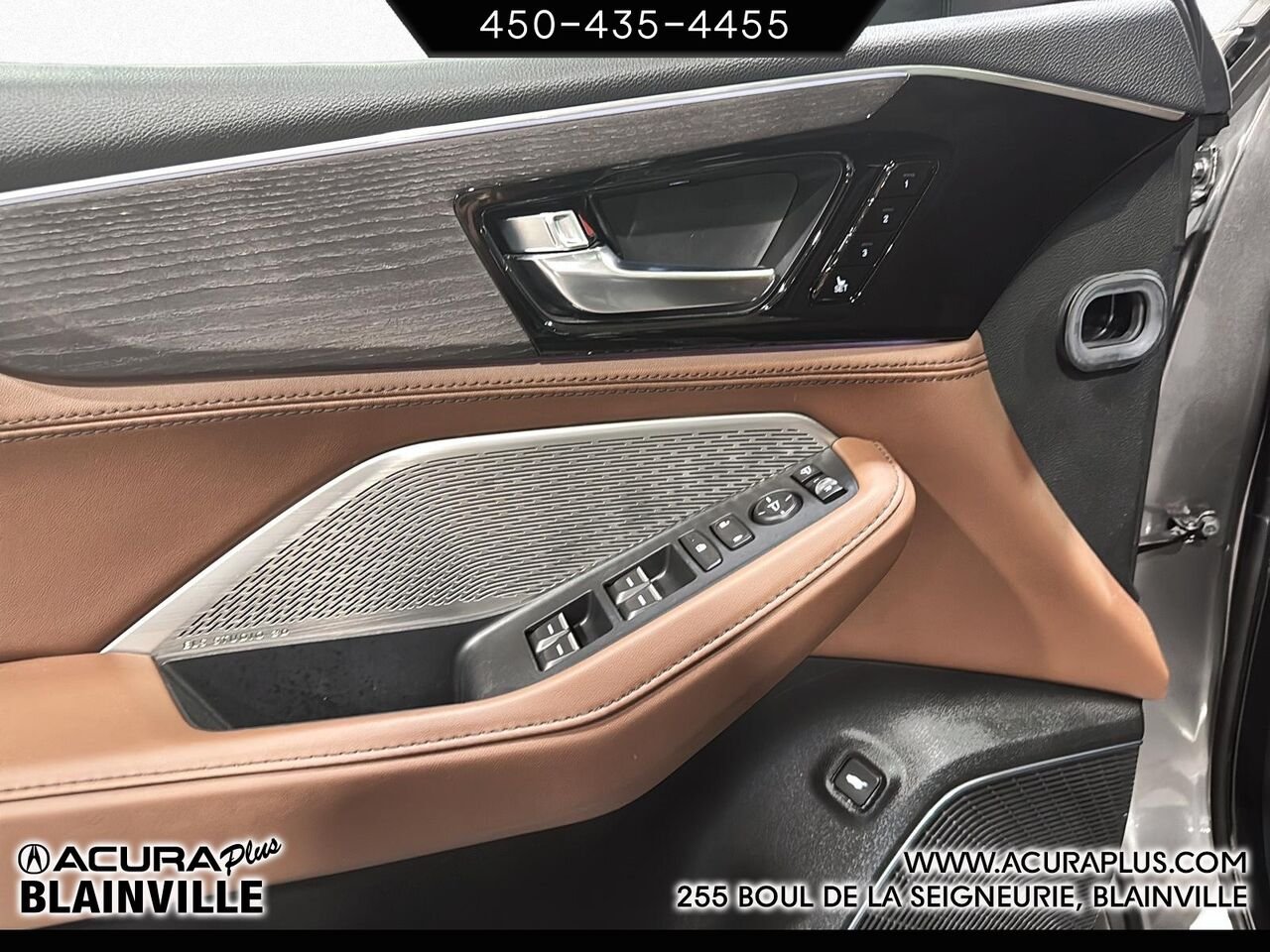 2024 Acura MDX Grey Blainville - photo #9