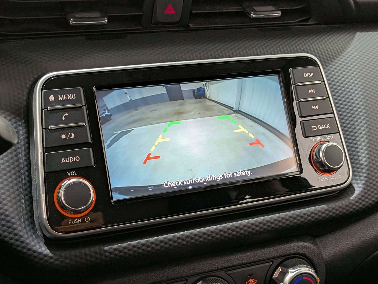 2024 Nissan Kicks S FWD Black Val-David - photo #2