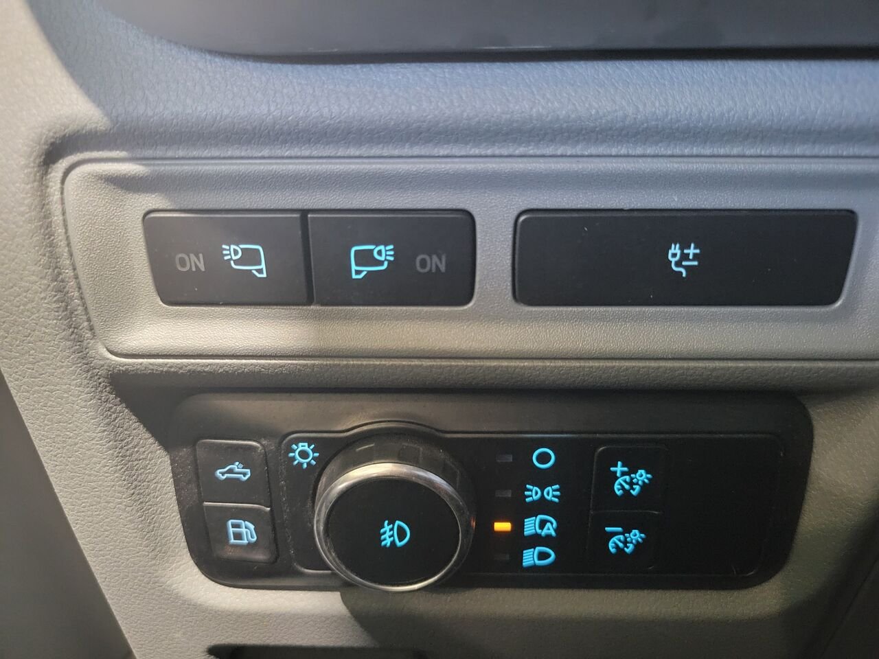 2023 Ford F-150 White  - photo #20
