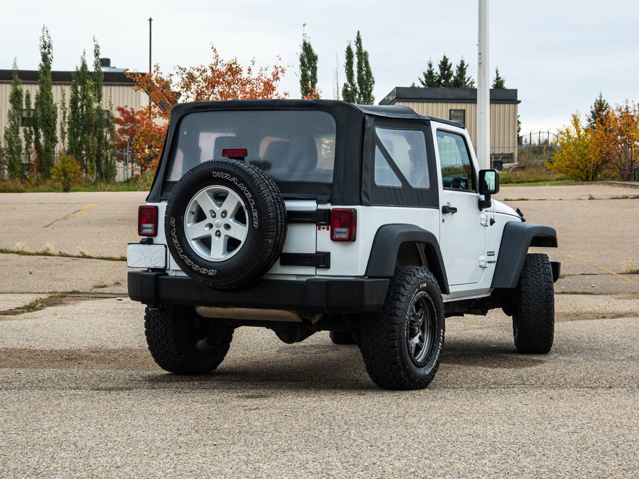 2017 Jeep Wrangler 4WD 2dr Sport White Sherwood Park - photo #13