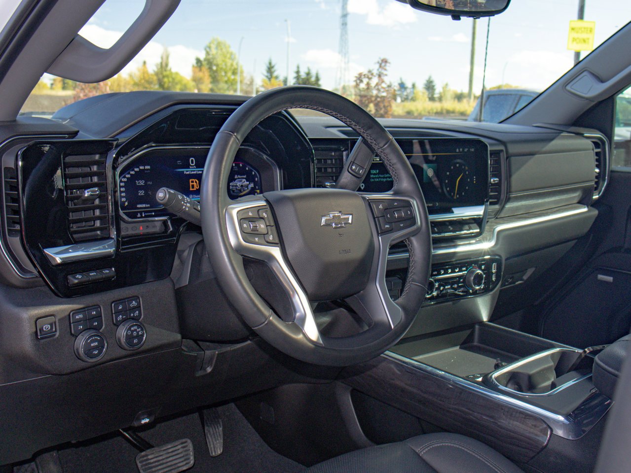 2024 Chevrolet Silverado 3500HD 4WD Crew Cab 159 LTZ White Sherwood Park - photo #21