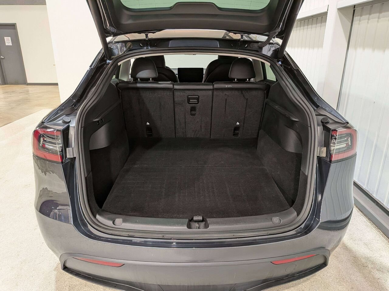Tesla Model Y 2024 Gris Val-David - photo #8