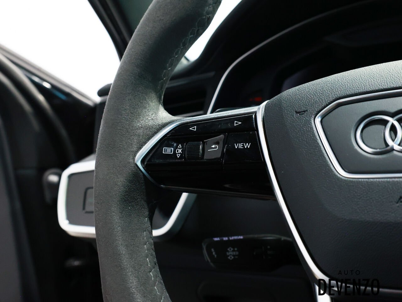 Audi RS6 Avant 2023 Gris Saint-Eustache - photo #15