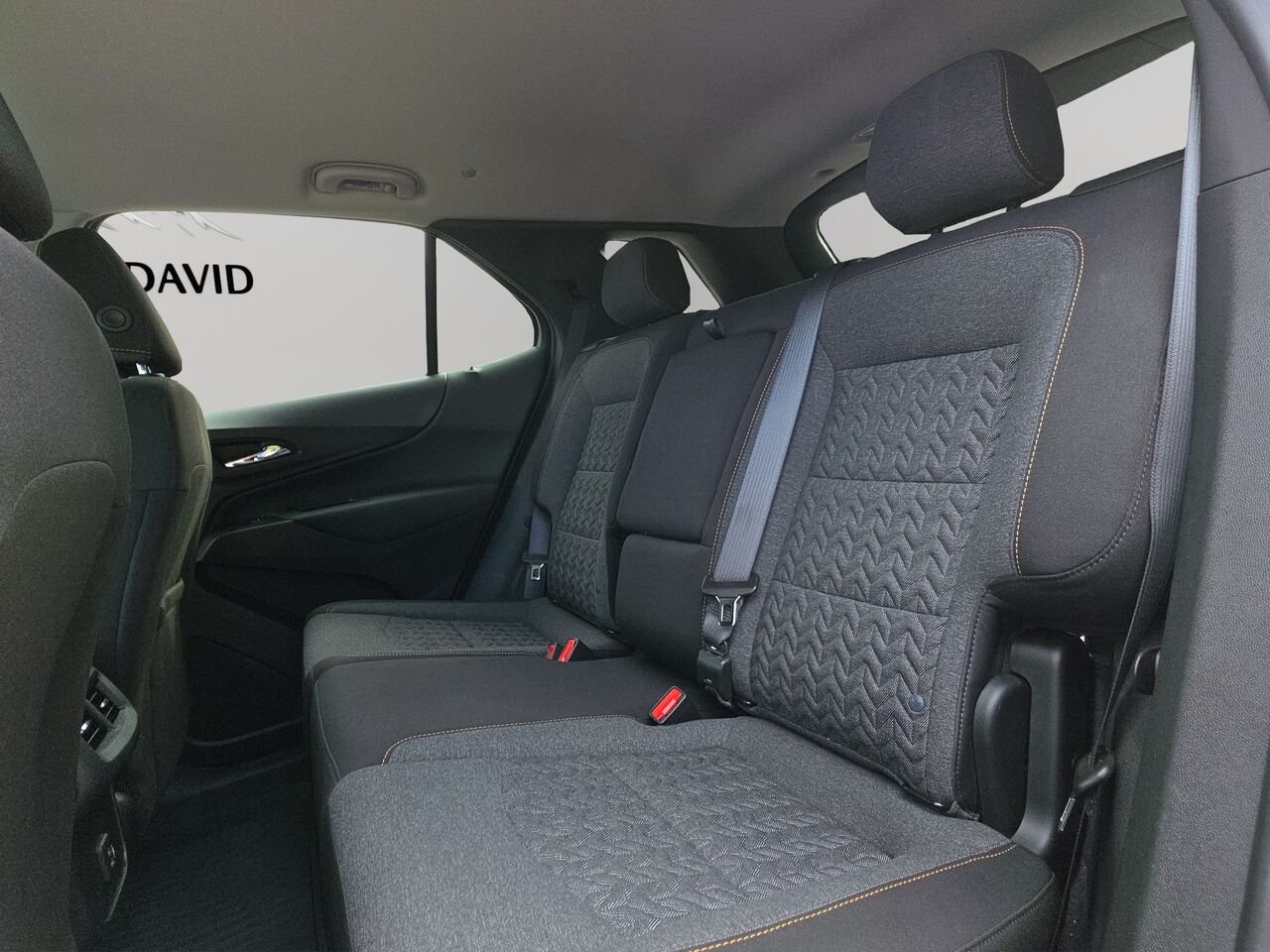 Chevrolet Equinox 2024 Blanc Val-David - photo #11