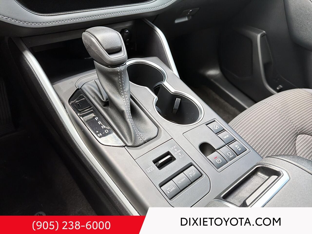 2023 Toyota Highlander Heated Seats, Alloy Wheels, Bluetooth Midnight Black Metallic Mississauga - photo #15