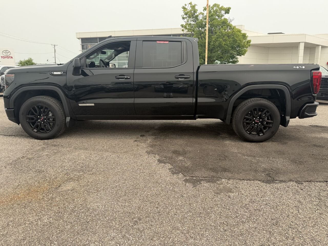 2025 GMC SIERRA K1500 ELEVATION Elevation cabine multiplace 4RM 157 po Black Gatineau - photo #8