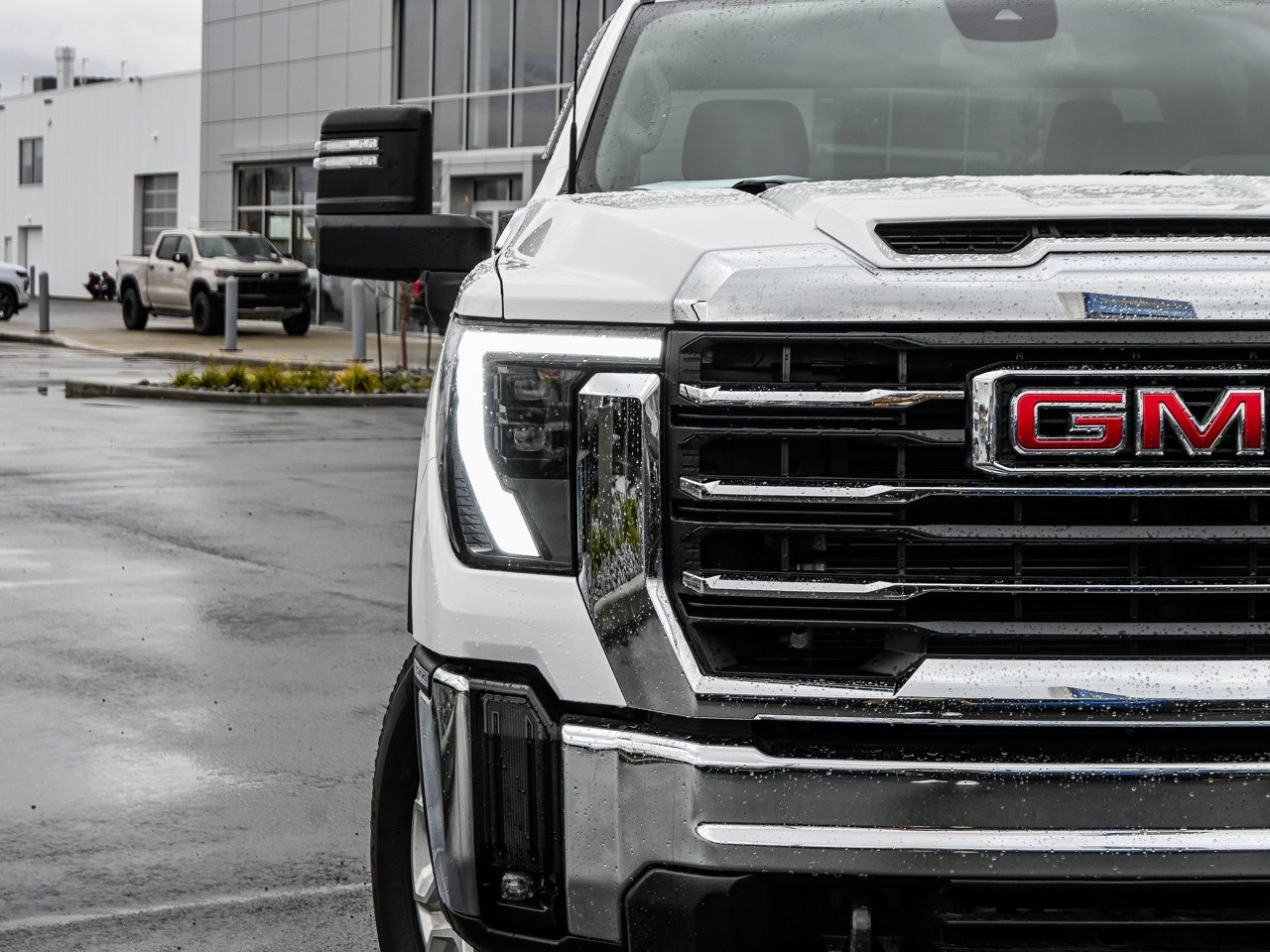 2024 GMC Sierra 3500HD 4WD Crew Cab 159 SLE White Sherwood Park - photo #4