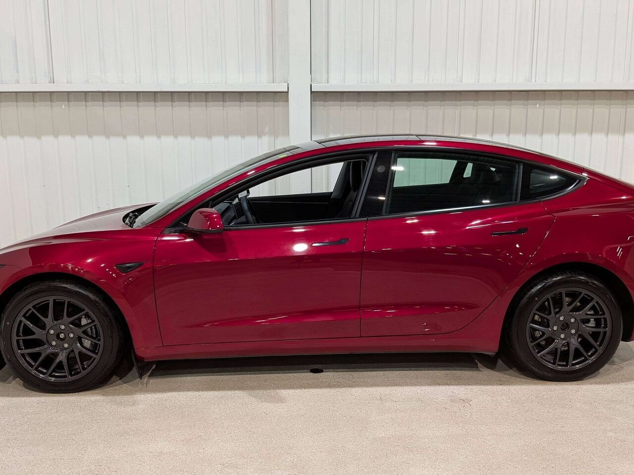 2025 Tesla Model 3 Premium AWD Red Val-David - photo #4