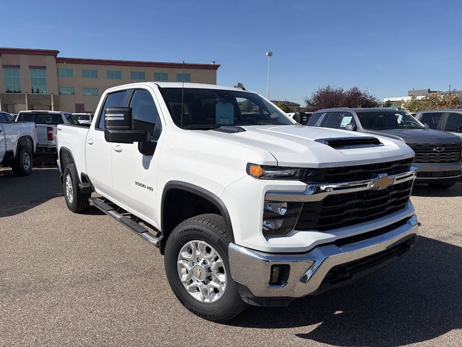 2025 Chevrolet Silverado 3500HD LT 6.6L Duramax | Heated Seats White