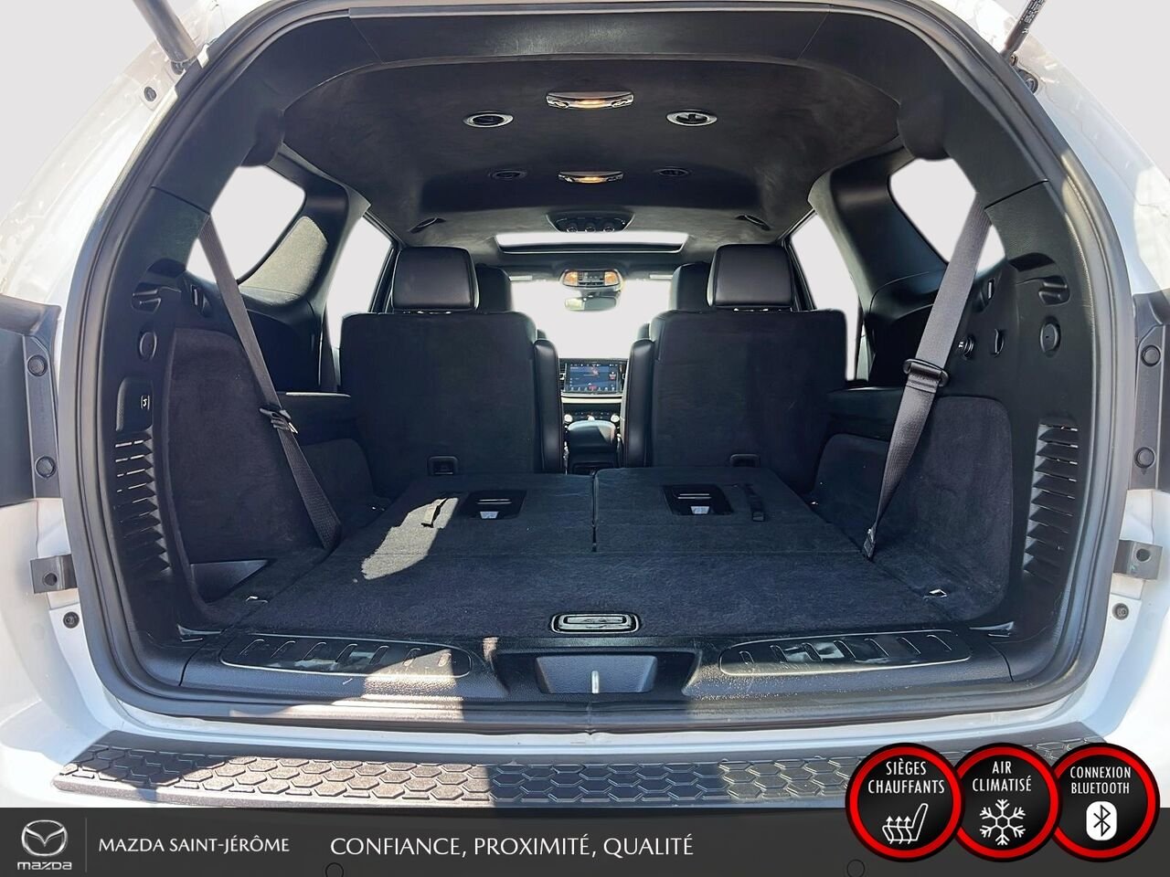 Dodge Durango R/T Plus | CUIR NAPPA | TOIT OUVRANT | 19 HAUT-PARLEURS | GR. REMORQUAGE | 7 PLACES 2024 Blanc Saint-Jérôme - photo #25