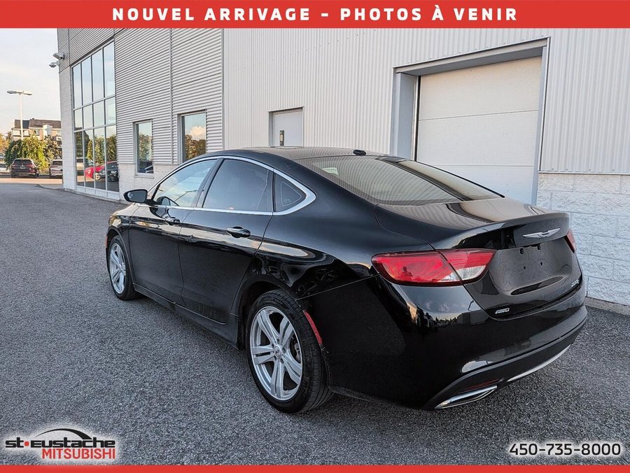 Chrysler 200 c awd 200 C AWD -CUIR BRUN-SIÈGES VENTILÉ ET CHAUFFANT-BLUETOOTH 2016 Noir